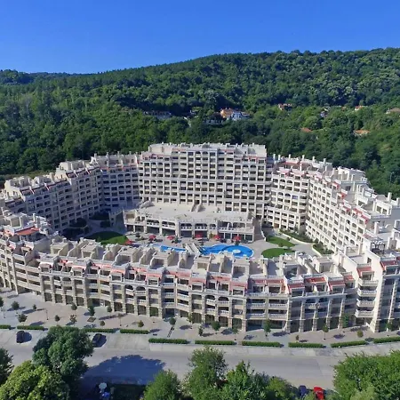 Apartment South Bay Varna